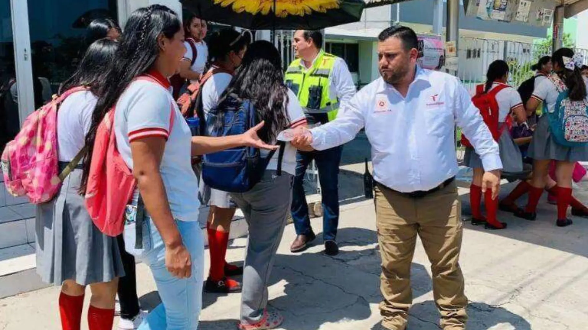 Realiza Protección Civil Brigada de Hidratación por ola de calor en Tamaulipas 